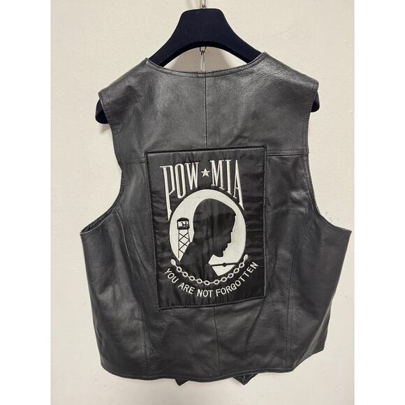 USA Leather Vest Mens Medium Black POW MIA Patch Embroidered Biker Motorcycle - Picture 3 of 7